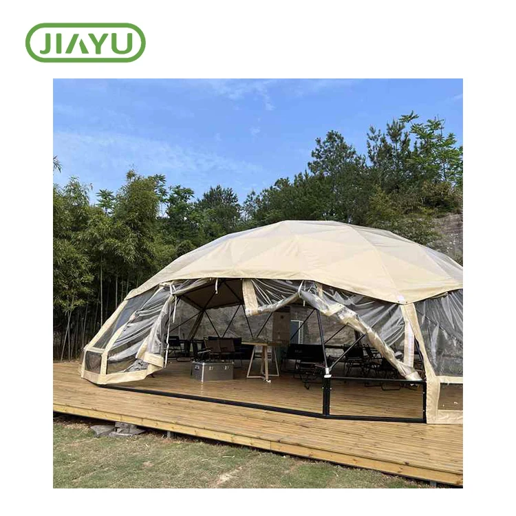 Tienda de viajes al aire libre para acampar